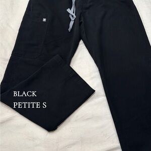 Women’s Figs Scrub Pants
